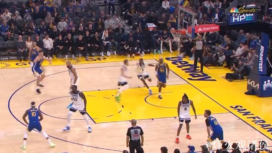 内线失守 库里复出难救主 内线失守 库里复出难救主